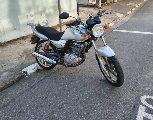 SUZUKI GSR 150i 